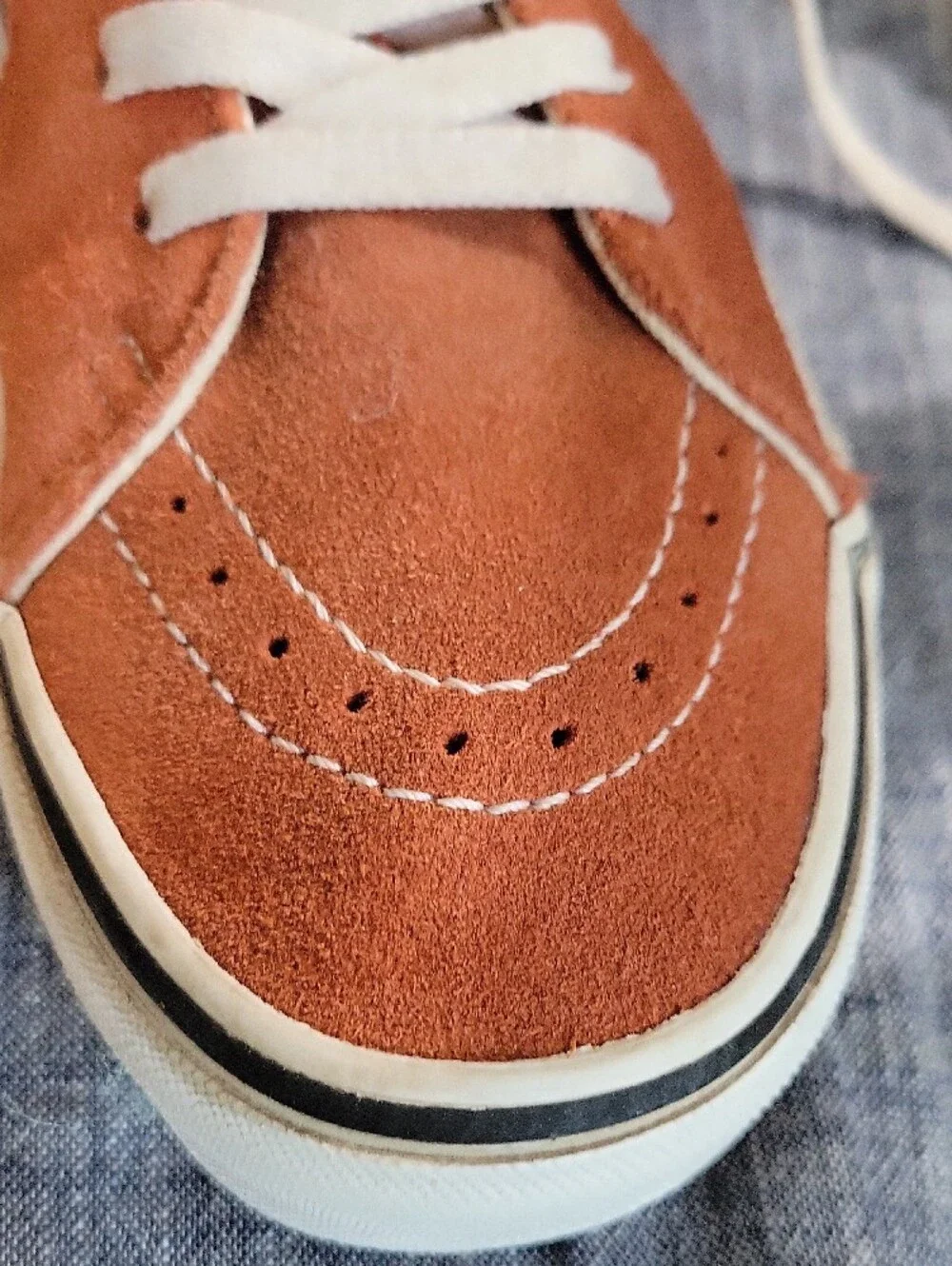 Vans Rust Orange & White Sk8-Hi Suede High-Top Sneakers Womens 8.5 Mens 7